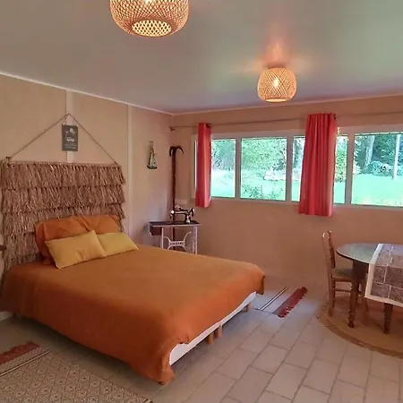 Bed and Breakfast Les Loges De Yoff Ambon Exterior foto